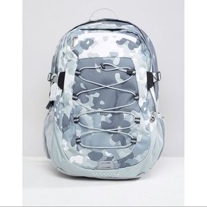 NWT North Face Borealis Backpack White Fleck Bag